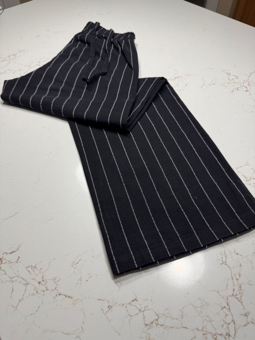 Sienna Sky Black Pinstripe Wide Leg Pants Sz S - Picture 7 of 8
